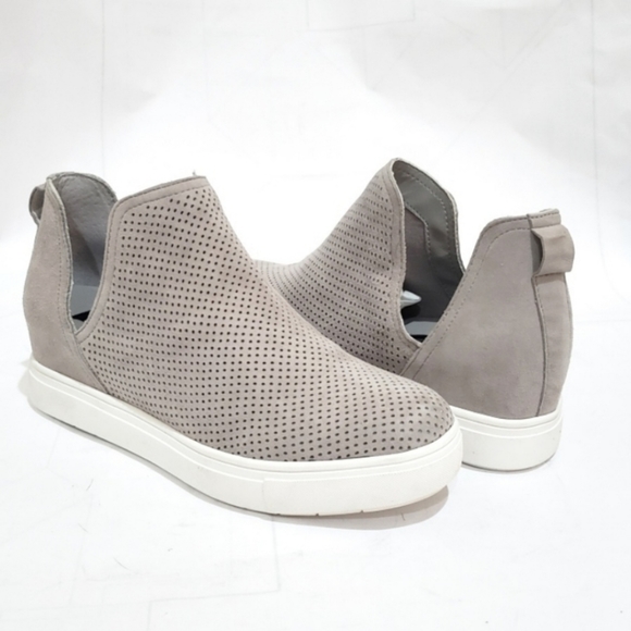 Steven by Steve Madden Canares High Top Sneaker - Picture 2 of 8